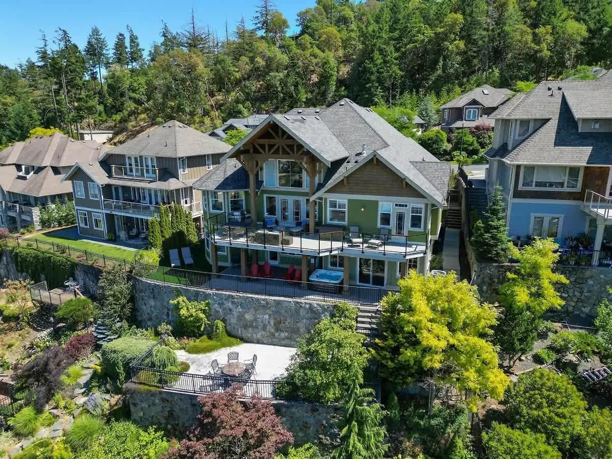 Mount Finlayson View Villa Victoria