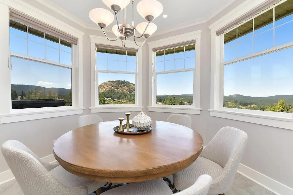 Mount Finlayson View Villa Victoria